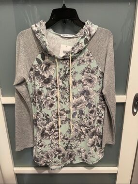Chris & Carol Mint Floral Raglan Hoodie with Gray Sleeves, size S, NWT
